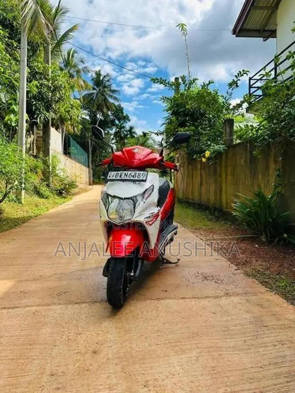 Honda Dio 110 2016