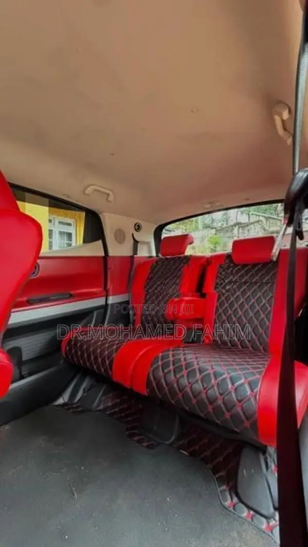 Honda N-Box 2015