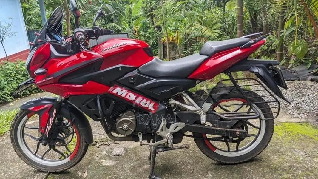 Bajaj Pulsar 150 2016