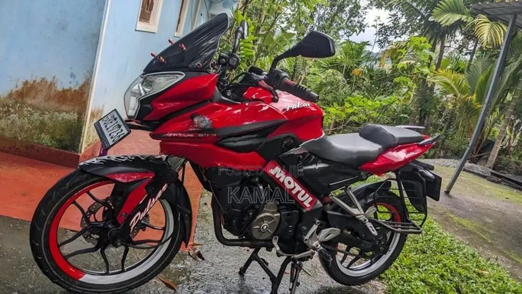 Bajaj Pulsar 150 2016