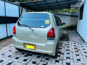 Suzuki Alto 2000