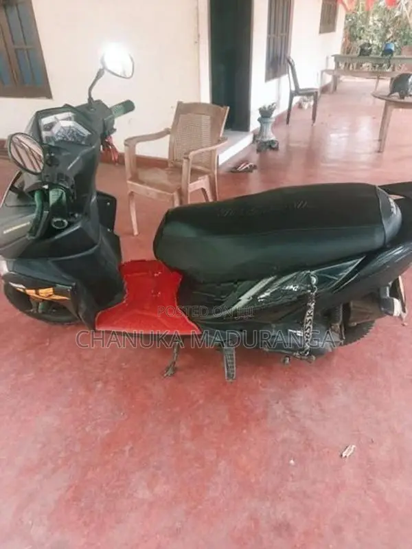 Yamaha Ray ZR 2018