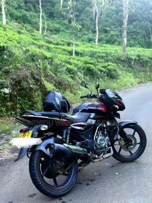 Bajaj Pulsar 150 2017