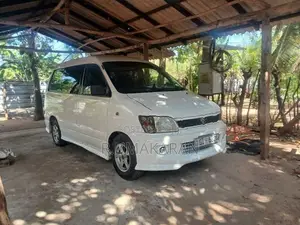 Toyota Noah 1998