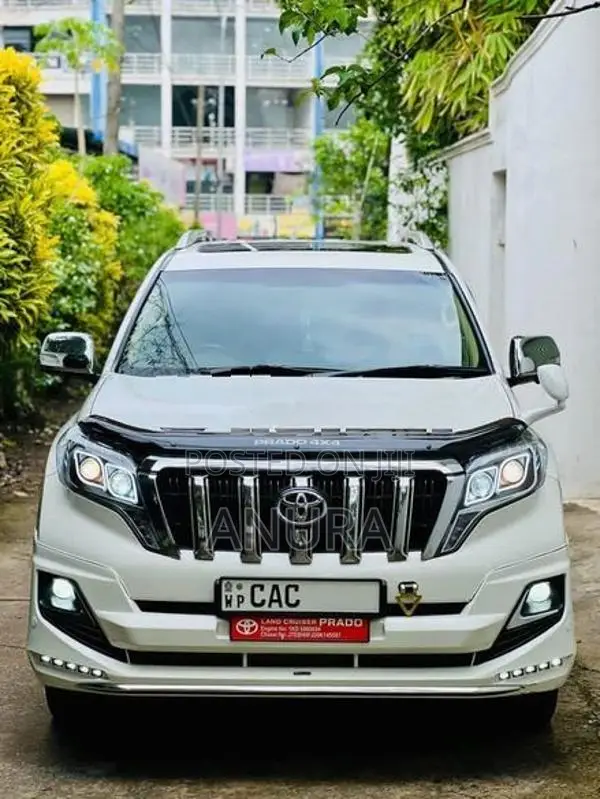 Toyota Land Cruiser Prado 2014