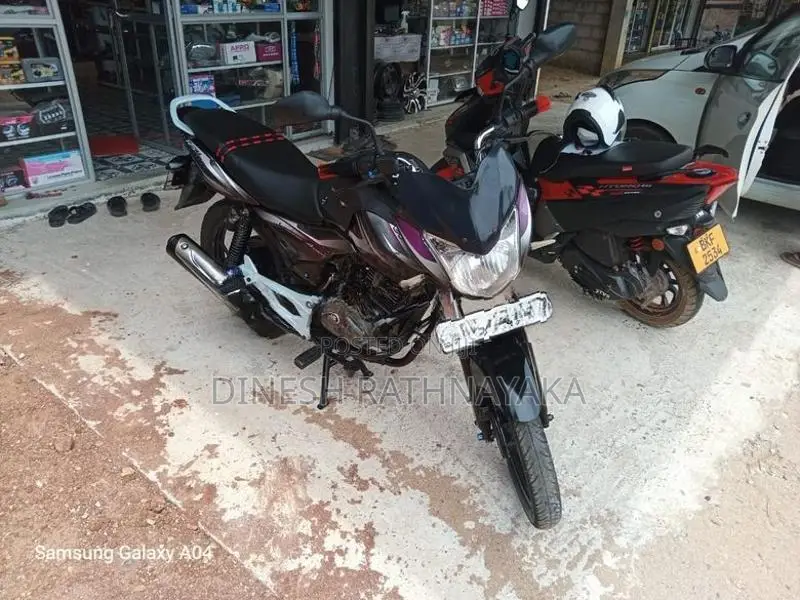 Bajaj Discover 125 2015