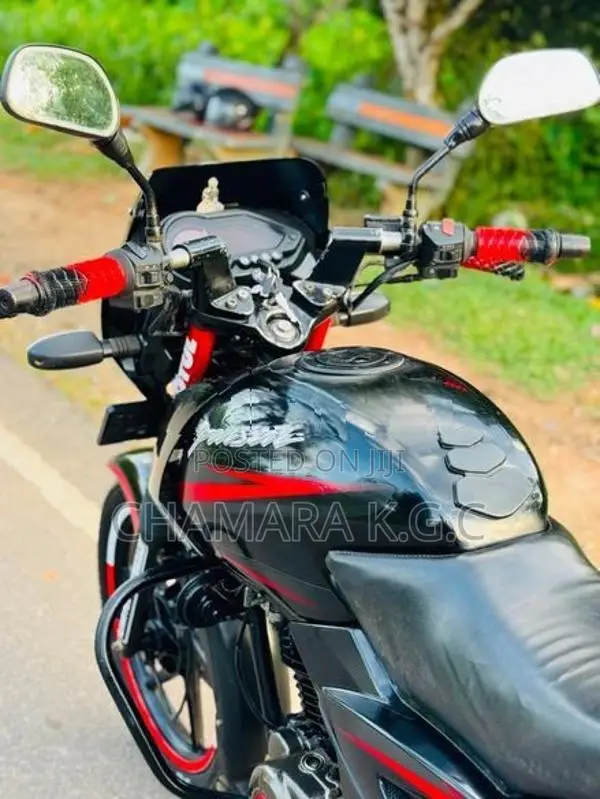 Bajaj Pulsar 150 2012