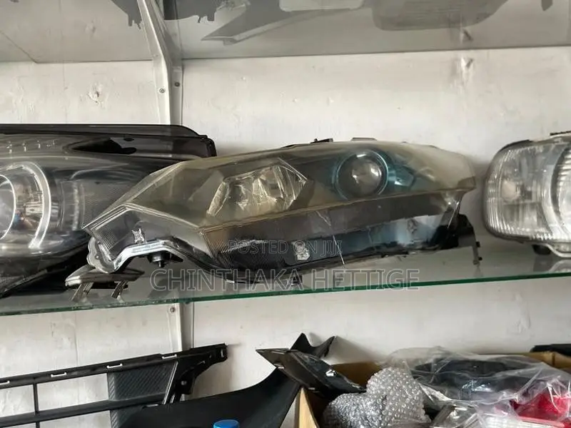 Honda Insight Head Light Xenon