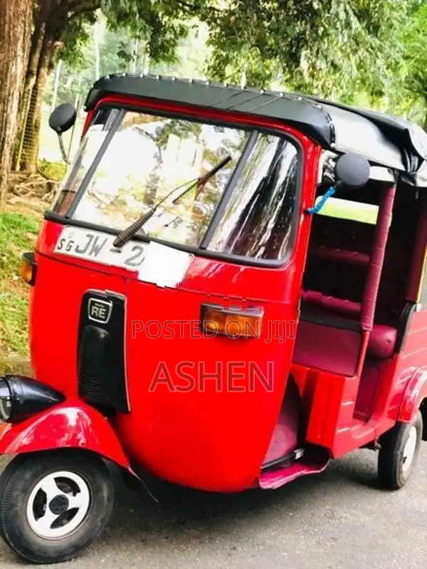 Bajaj RE 2004