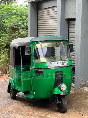 Bajaj RE 2009