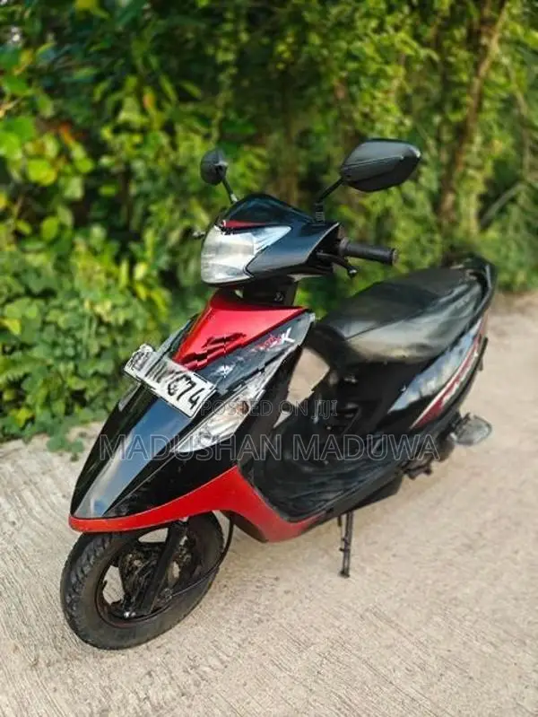 TVS Streak 2014 BAS