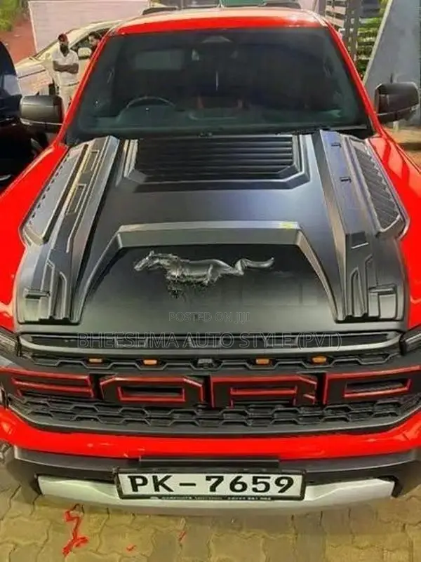 Ford Raptor Bonnet Scoop