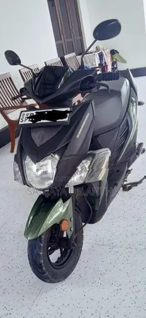 Yamaha Ray ZR green 2000