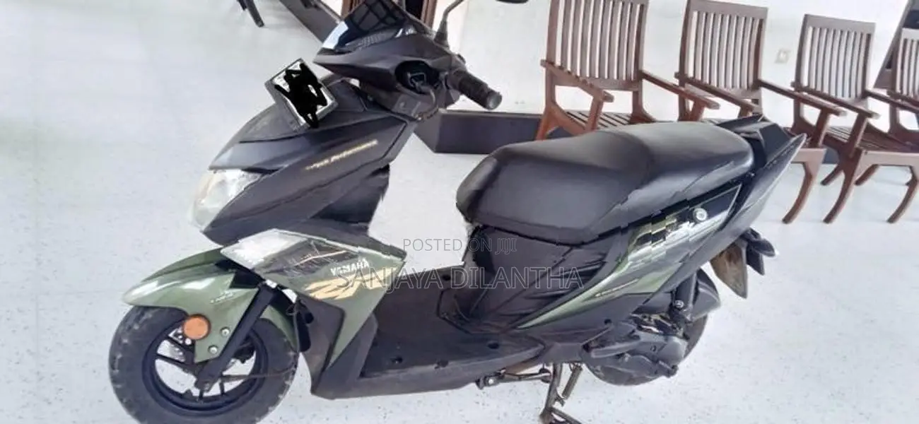 Yamaha Ray ZR green 2000