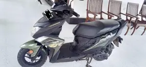 Yamaha Ray ZR green 2000