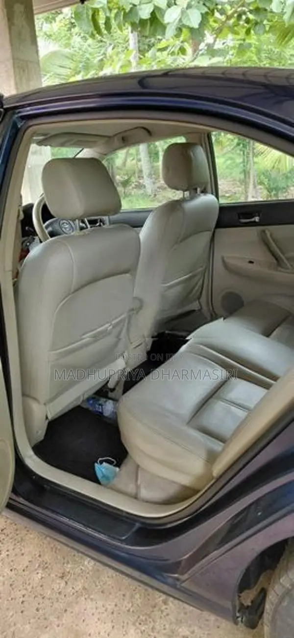 Toyota Premio 240 2006