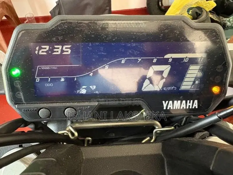 Yamaha Fzs V4 2025