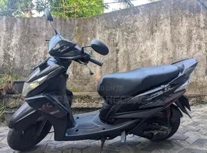 Yamaha Ray ZR 2015