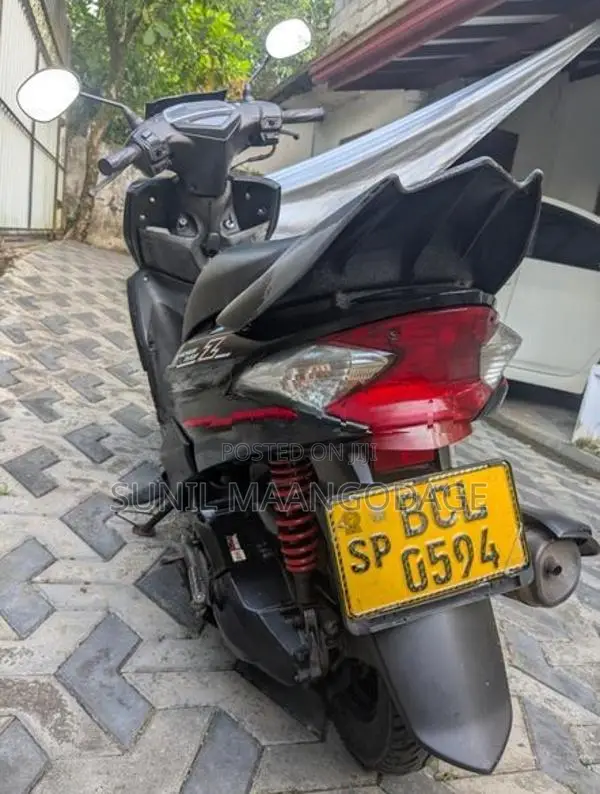 Yamaha Ray ZR 2015