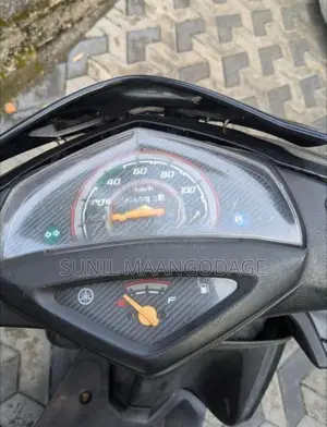 Yamaha Ray ZR 2015