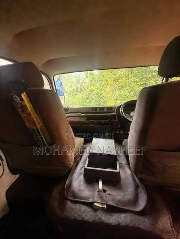 Isuzu Elf 1994