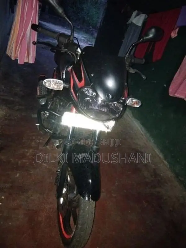 Bajaj Discover 2009