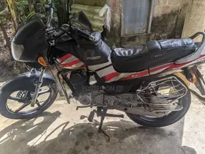 TVS Victor 2004