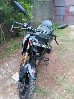 Bajaj Pulsar N160 2025