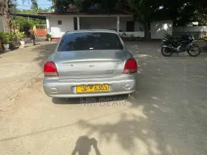 Hyundai Sonata 2004