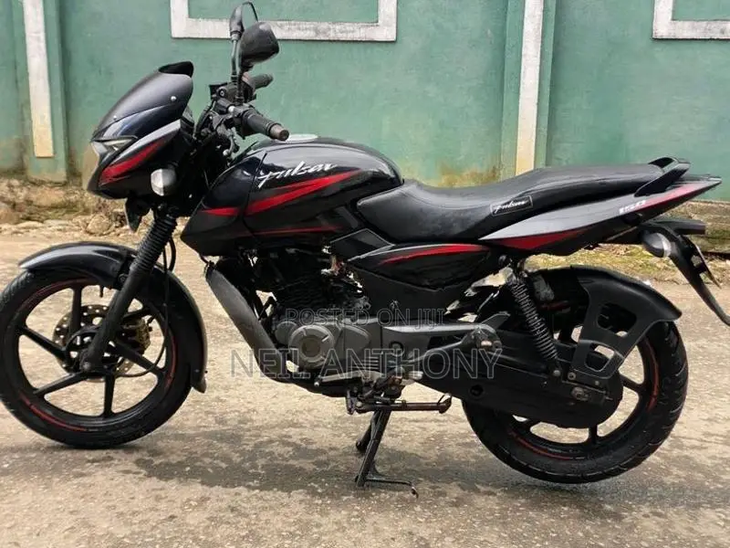 Bajaj Pulsar 150 2017