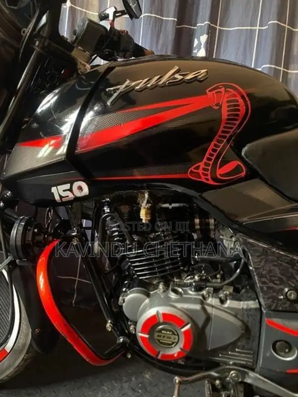 Bajaj Pulsar 150 2017