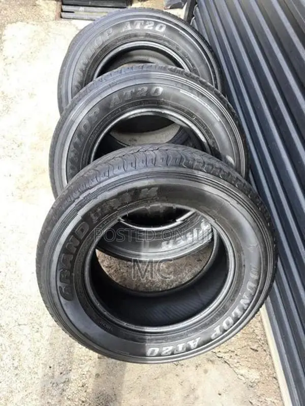 265/65/17 Dunlop Tire Set