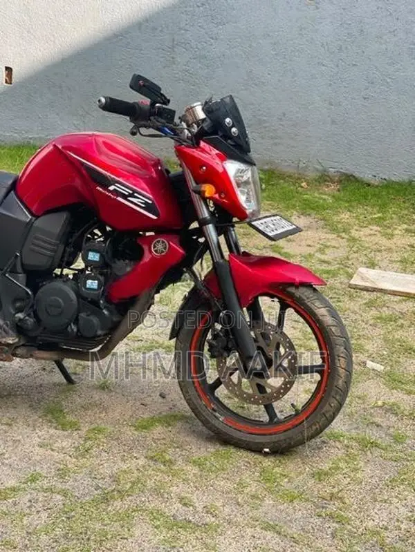Yamaha FZ S 2015