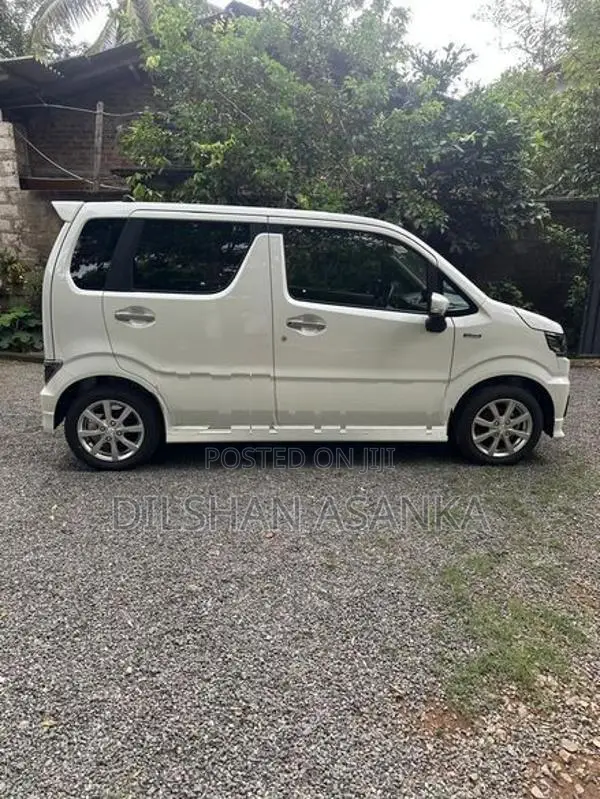 Suzuki Wagon R ZX 2025