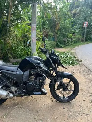 Yamaha FZS V1 2014