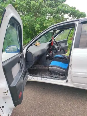 Hyundai Elantra GLXI 1992