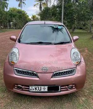 Nissan March 2010