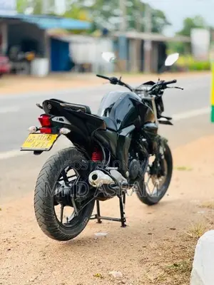 Yamaha FZs V2 2017