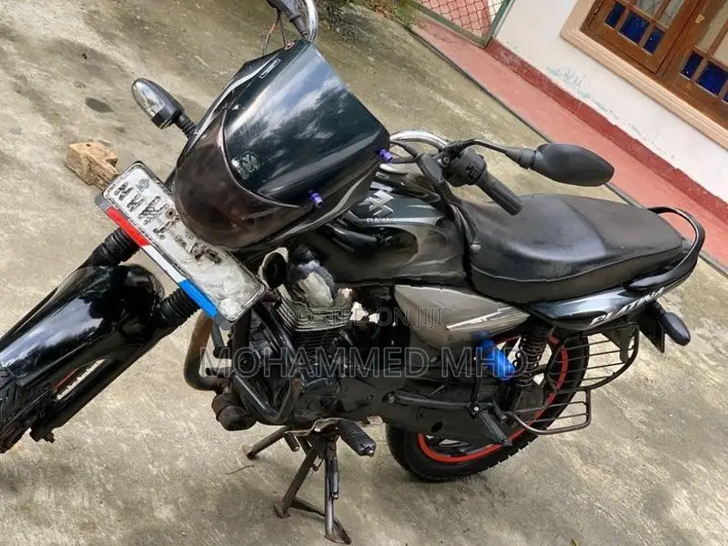 Bajaj Platina 100 2011