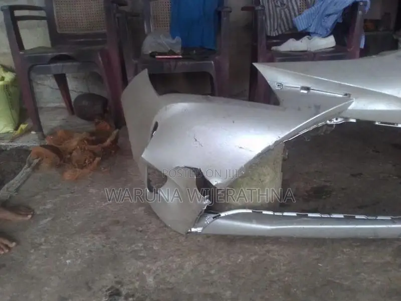 Toyota Vitz Front Buffer