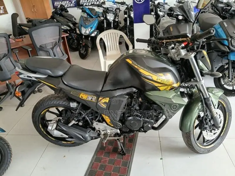 Yamaha FZs V2 2018