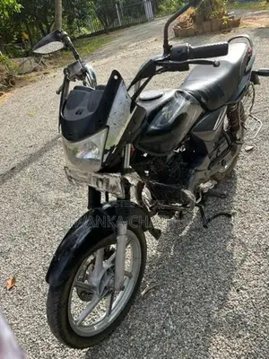 Bajaj Platina 100 2021