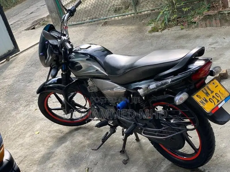Bajaj Platina 100 2011
