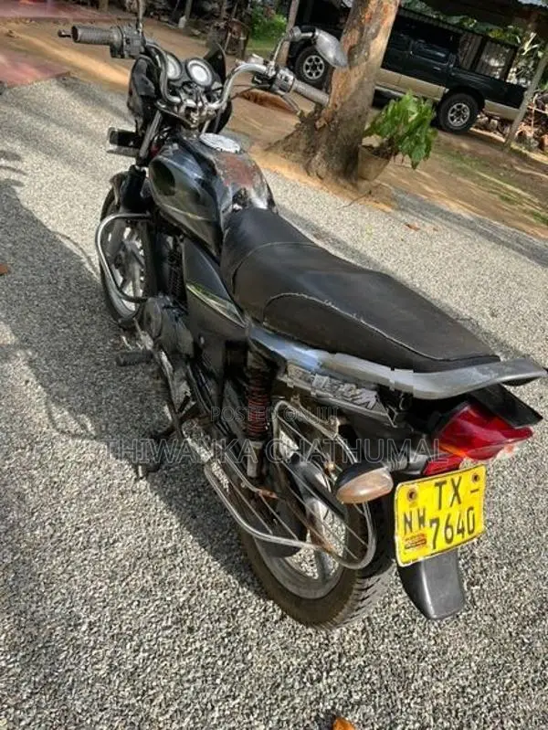 Bajaj Platina 100 2021