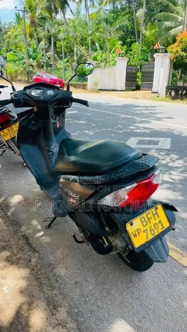 Honda Dio 2017
