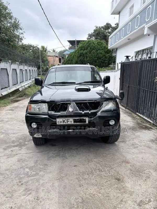 Mitsubishi Pajero 2007
