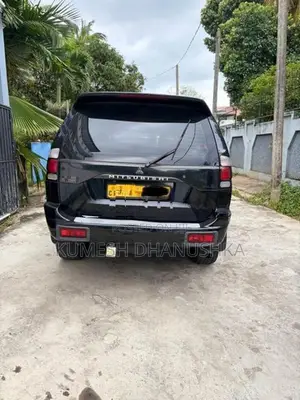 Mitsubishi Pajero 2007
