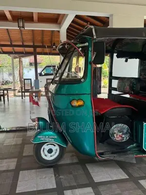Bajaj RE 1999