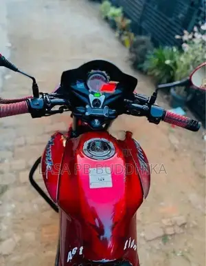 Hero Hunk 150R Mmm 2015