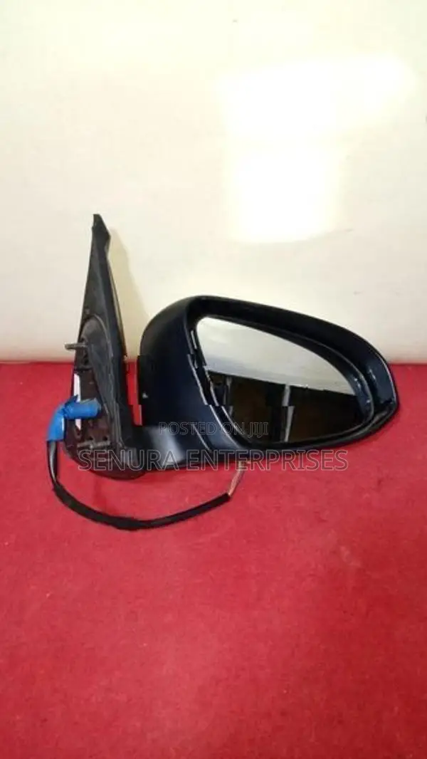 Toyota Passo M700 Side Mirror Rh